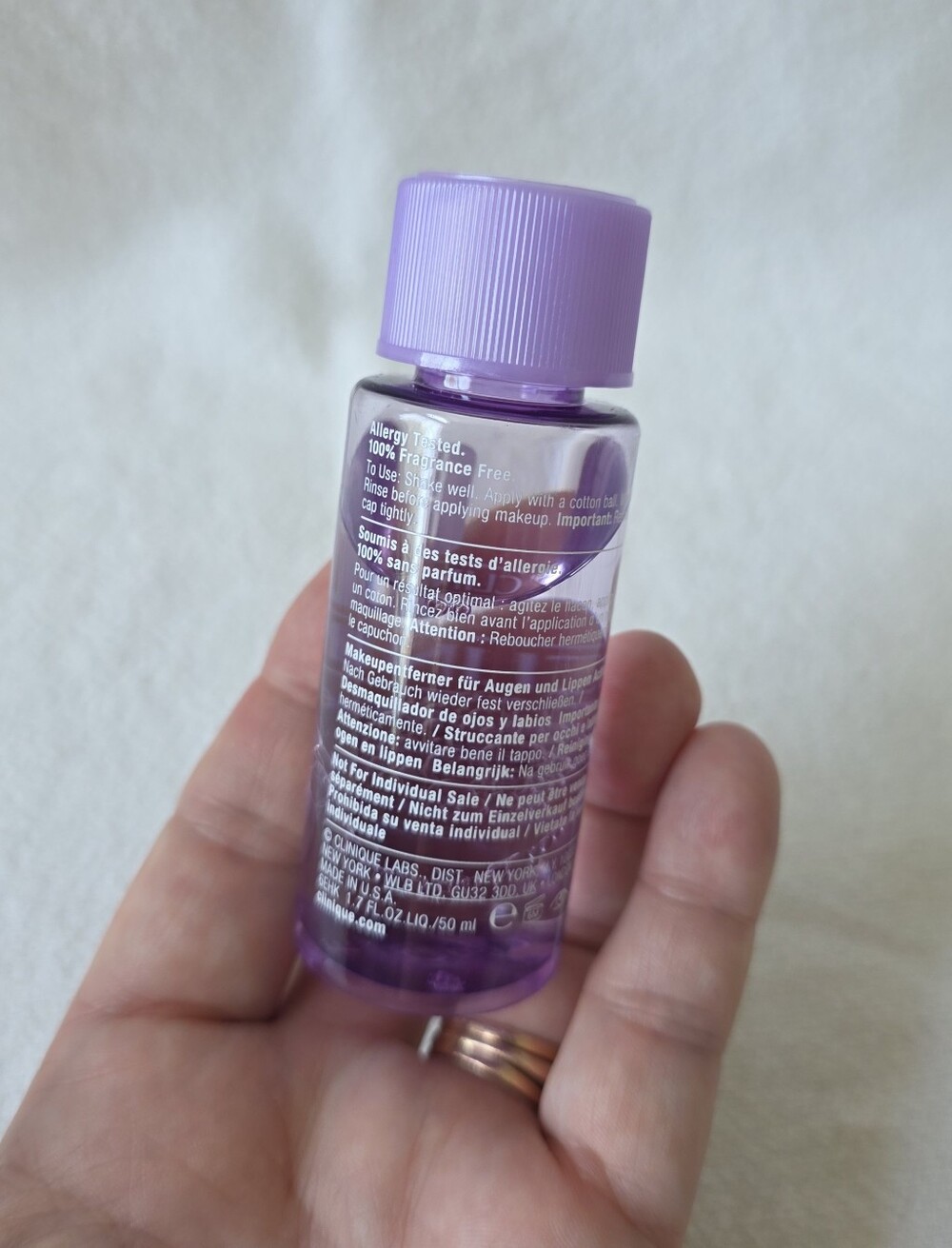 Clinique Makeup Remover - Picture 2 of 5